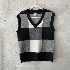 Paraphrase Sweater Vest